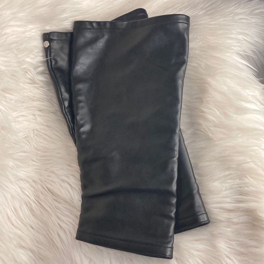 LM - Black Boot Sleeve Extenders